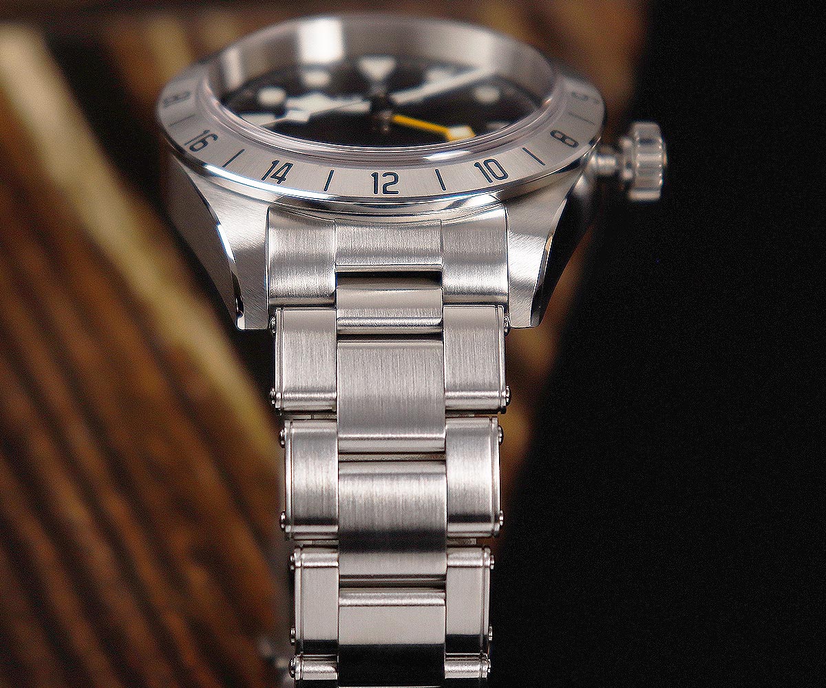 Cronos Men's Gmt自動時計、レザーストラップブ - Tropic Strap Vintage のレビューと価格