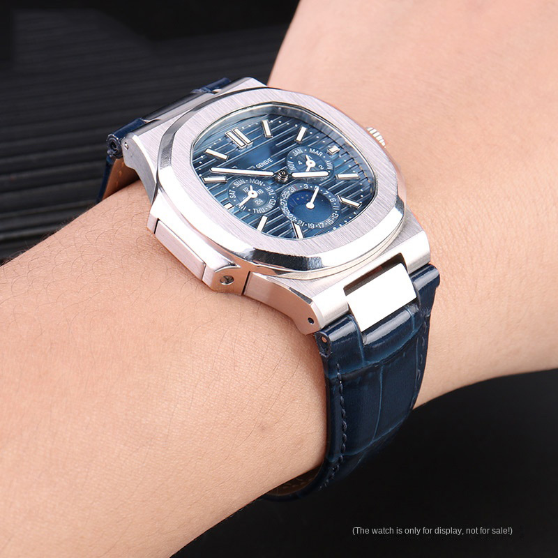 本革の時計ストラップ,コネクタ付き腕時計,頬,へこみのブレス - Patek Philippe Watch Aquanaut のレビューと価格